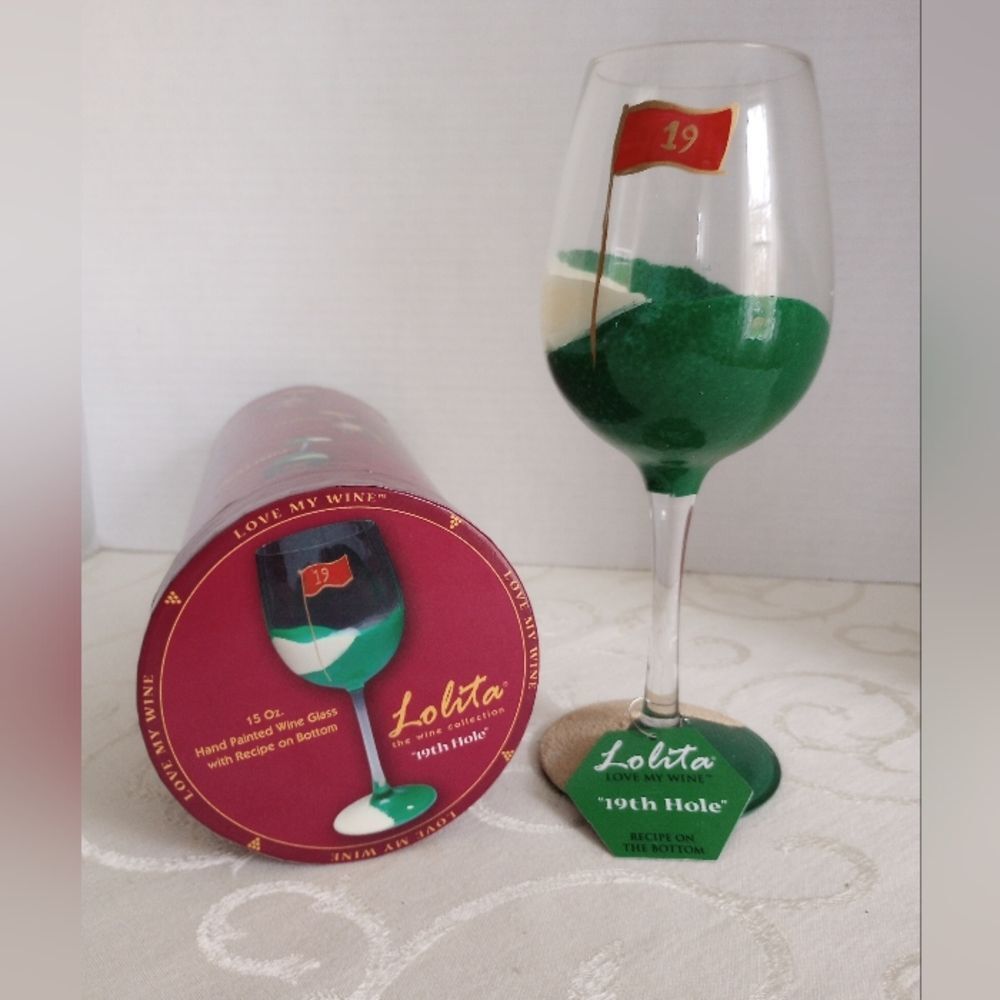 NEW Lolita "19th Hole" Hand Painted Wine Glass, 15 oz.